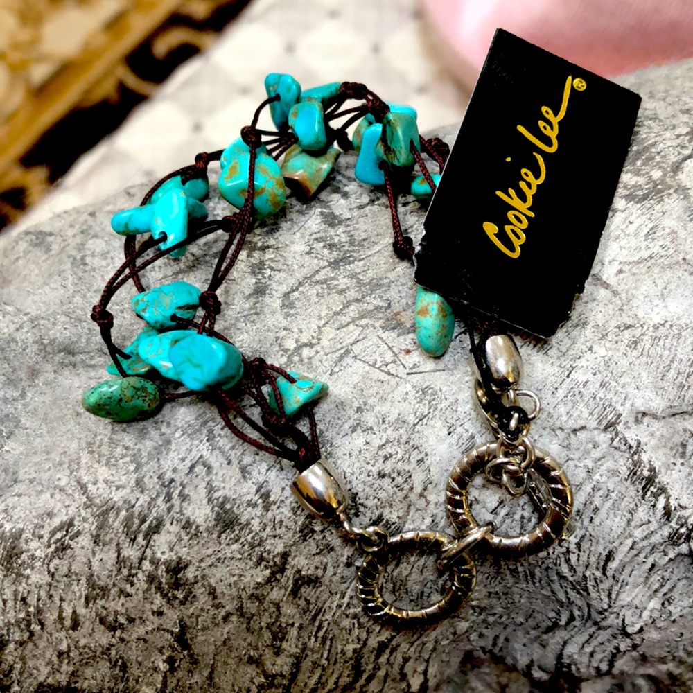 COOKIE LEE Turquoise Toggle Bracelet